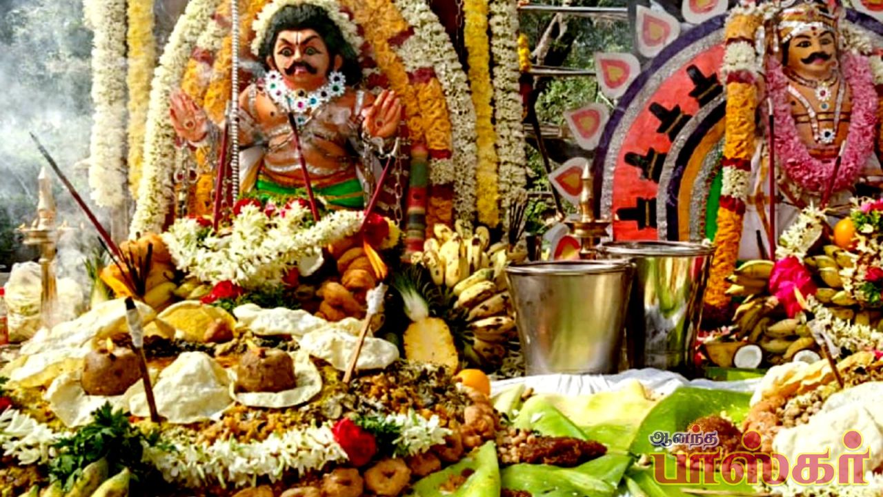 சங்கிலி அலங்காரத்தில் சங்கிலி பூதத்தாரும், ராஜதர்பார் அலங்காரத்தில் மொட்டையன் சுவாமியும்